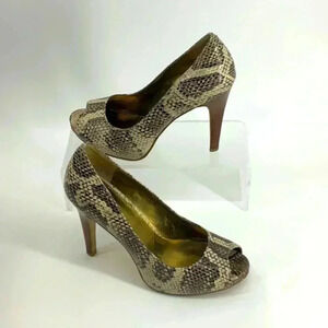 NINE WEST  SNEAK LEATHER HEELS